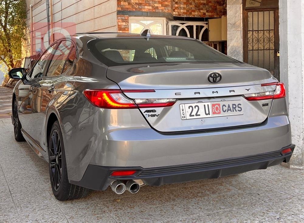 تۆیۆتا کامری